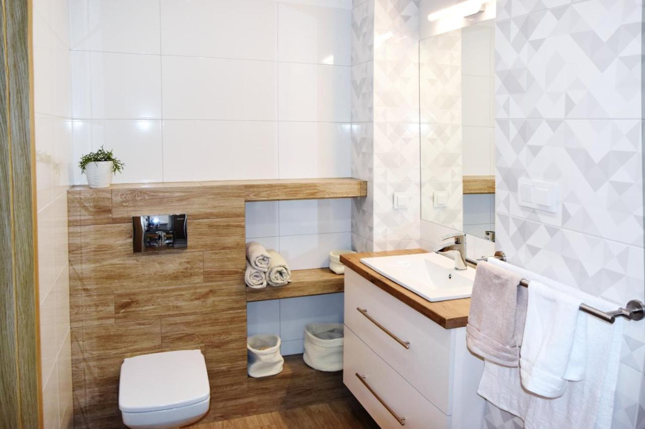 Luxury In City-4- Free Parking Apartment